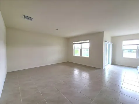 420 Noble Avenue Davenport FL 33837