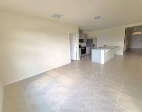 420 Noble Avenue Davenport FL 33837