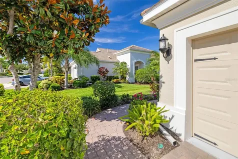 5437 Chatham Square Way Bradenton FL 34203