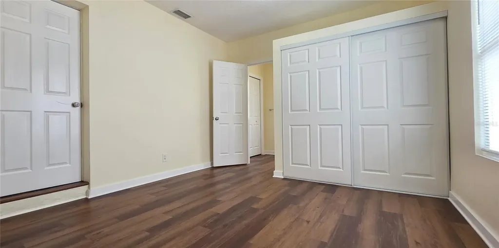 2417 Wishing Well Circle Tampa FL 33619
