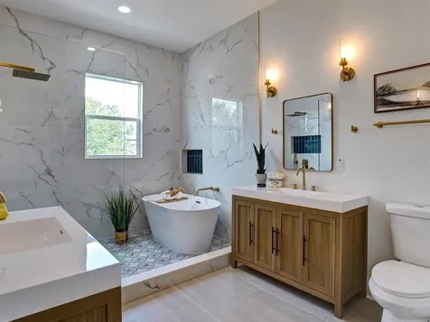 1420 36th Avenue N St Petersburg FL 33704
