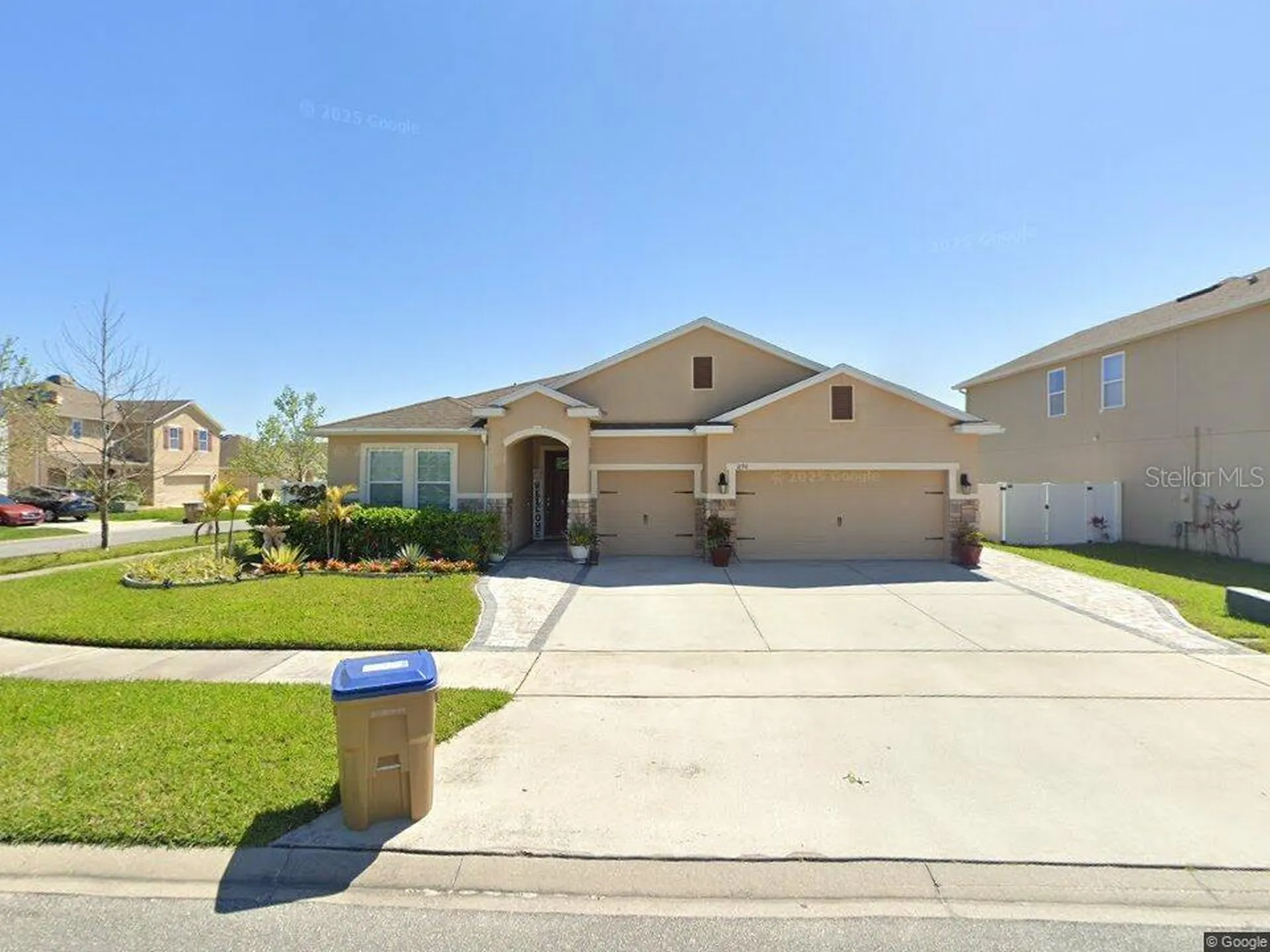 1898 Rustic Falls Drive Kissimmee FL 34744