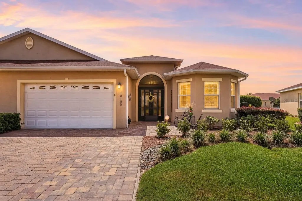 10199 Mainsail Drive Oxford FL 34484