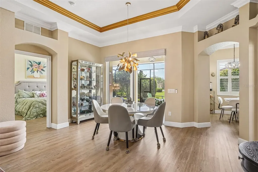 10199 Mainsail Drive Oxford FL 34484