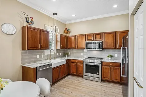 10199 Mainsail Drive Oxford FL 34484
