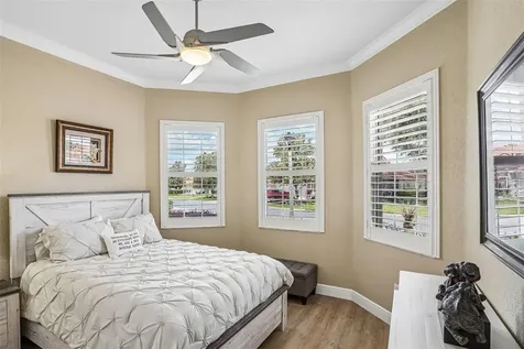 10199 Mainsail Drive Oxford FL 34484