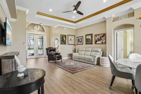 10199 Mainsail Drive Oxford FL 34484