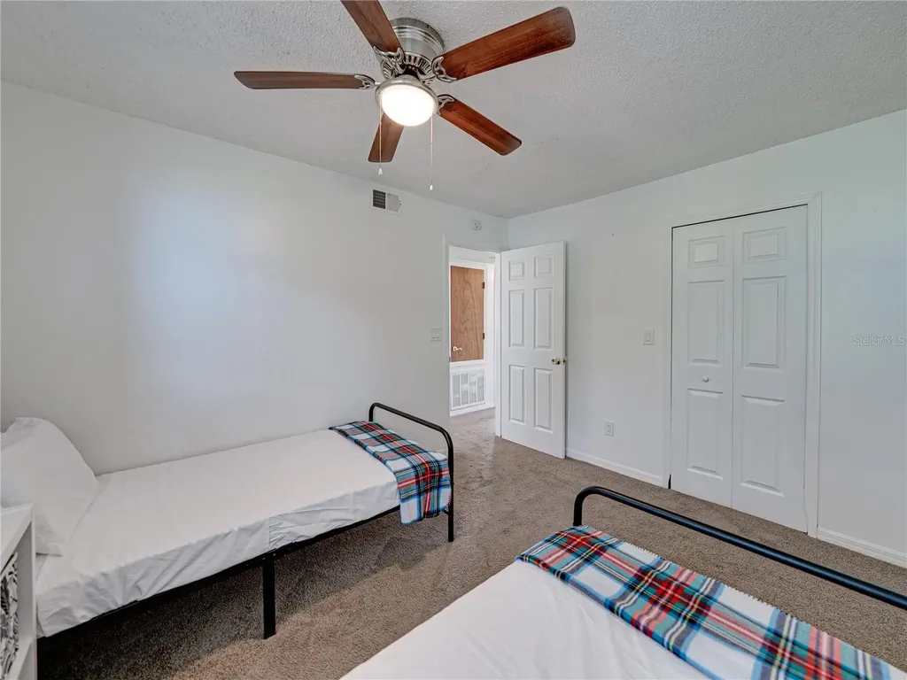 2729 N Poinciana Boulevard Kissimmee FL 34746