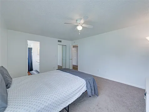 2729 N Poinciana Boulevard Kissimmee FL 34746