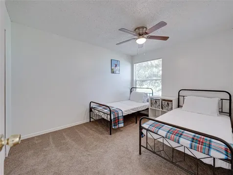 2729 N Poinciana Boulevard Kissimmee FL 34746