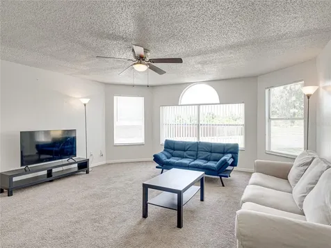 2729 N Poinciana Boulevard Kissimmee FL 34746