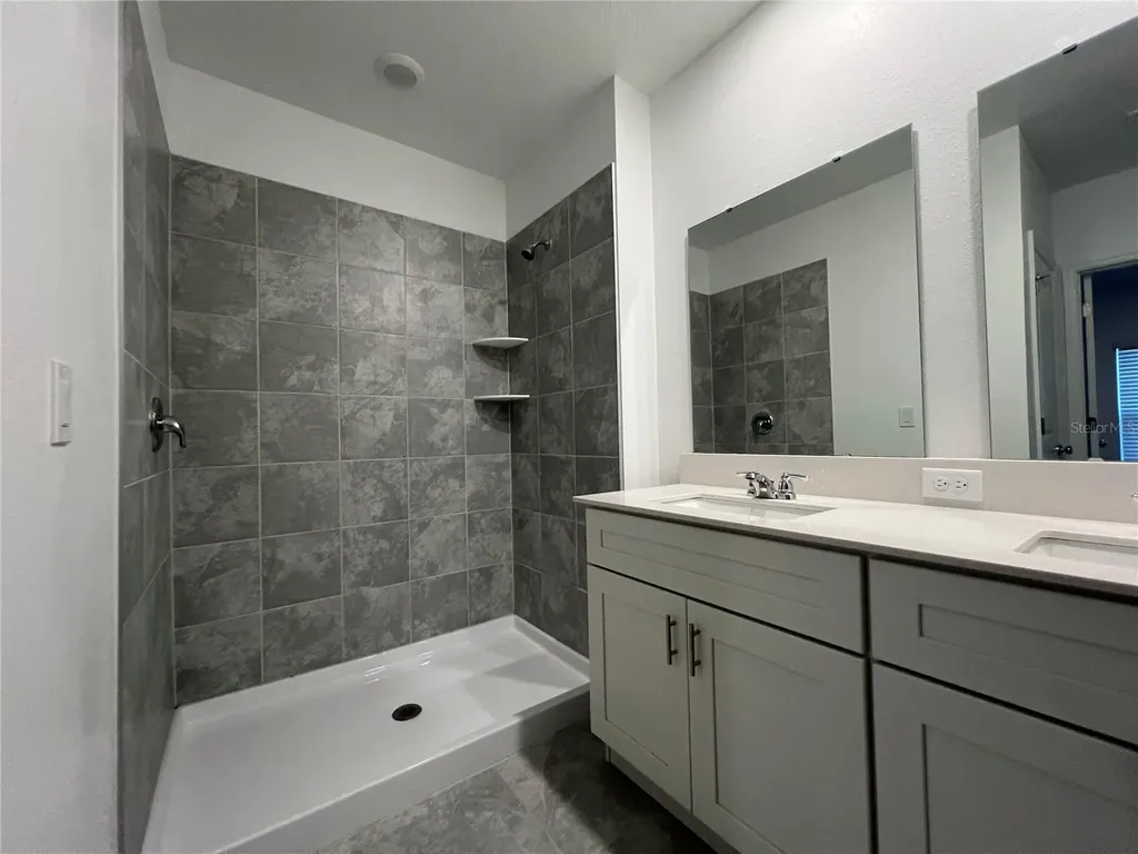 5822 Le Marin Way Kissimmee FL 34758