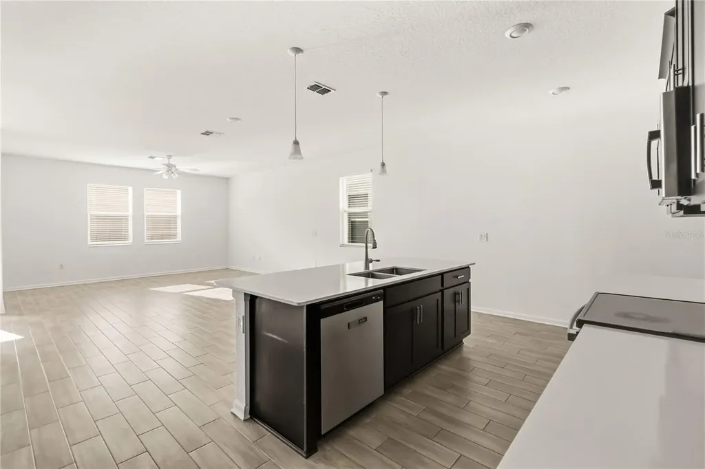 1736 Fulfillment Drive Kissimmee FL 34744