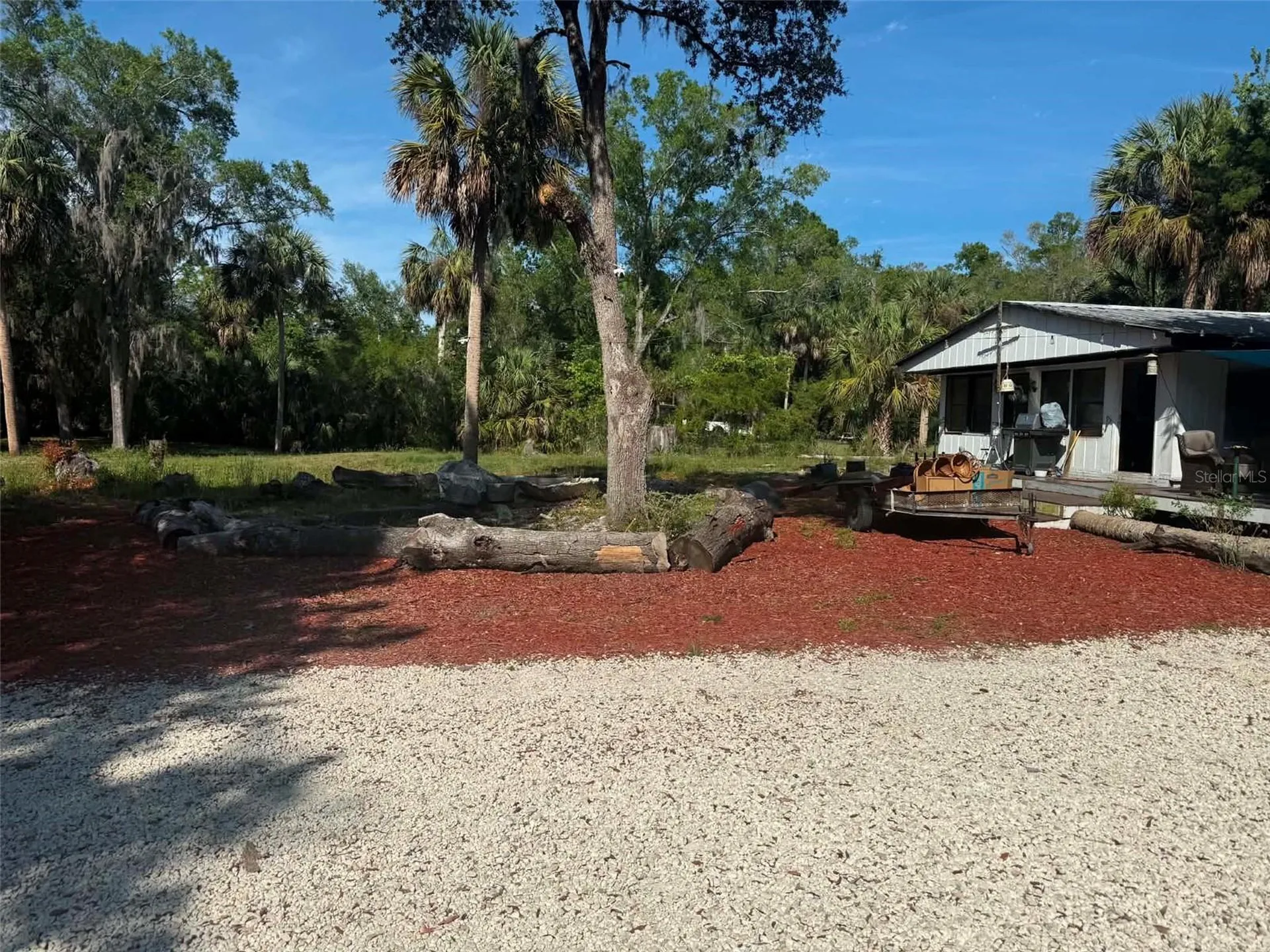 186 Gladys Avenue Inglis FL 34449