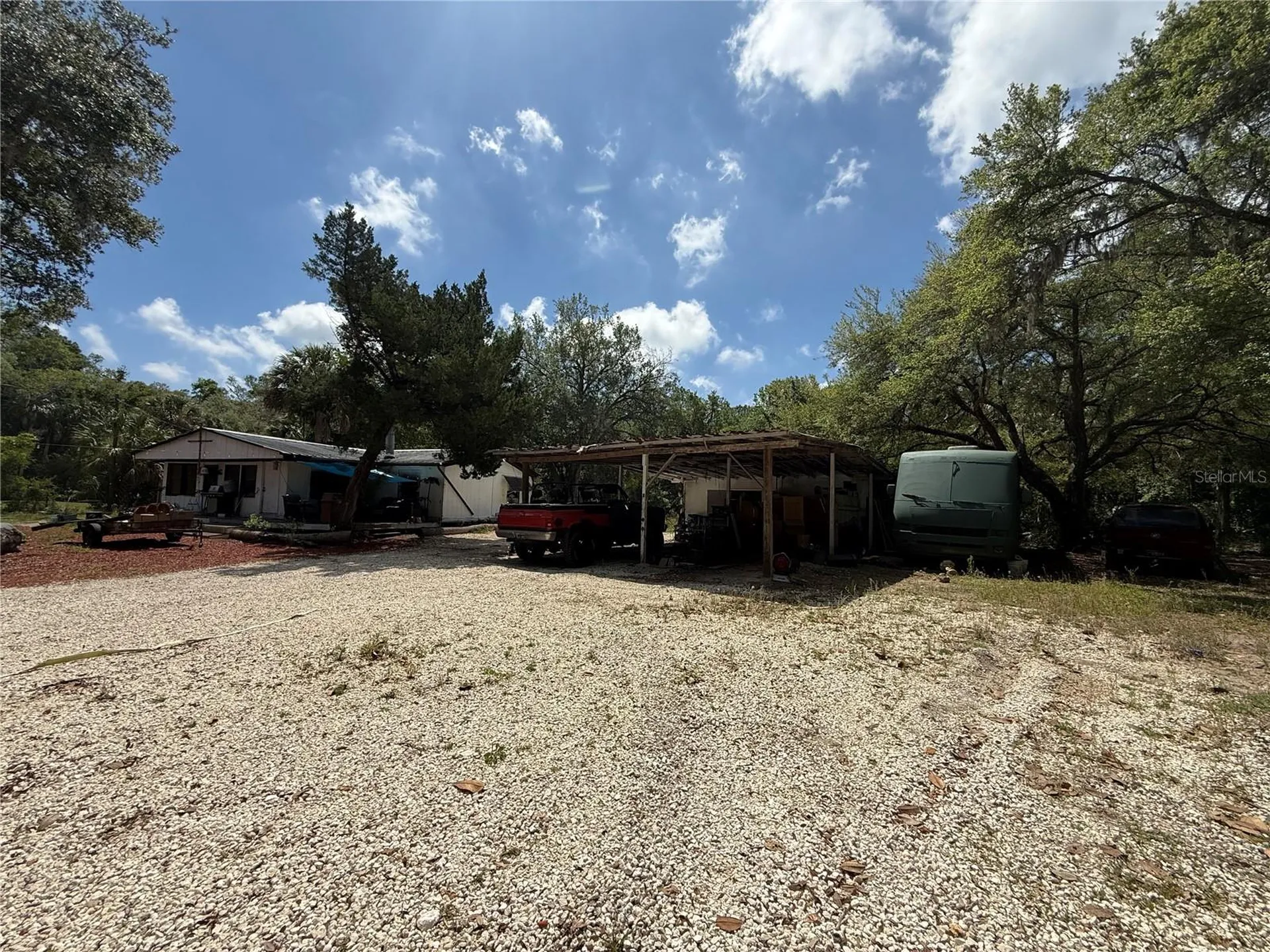 186 Gladys Avenue Inglis FL 34449