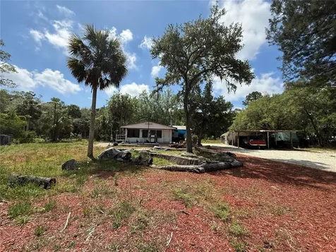 186 Gladys Avenue Inglis FL 34449