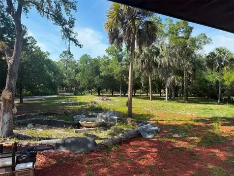 186 Gladys Avenue Inglis FL 34449