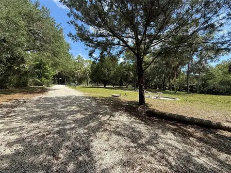 186 Gladys Avenue Inglis FL 34449