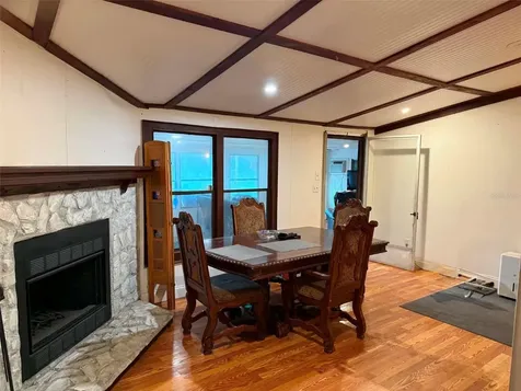 186 Gladys Avenue Inglis FL 34449