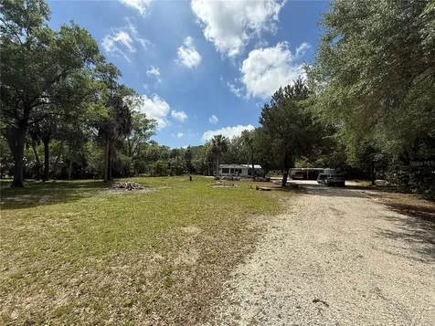 186 Gladys Avenue Inglis FL 34449