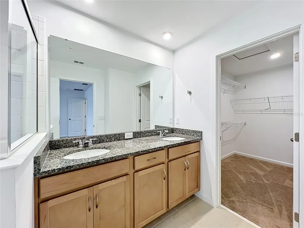 9848 Walkway Drive Orlando FL 32832