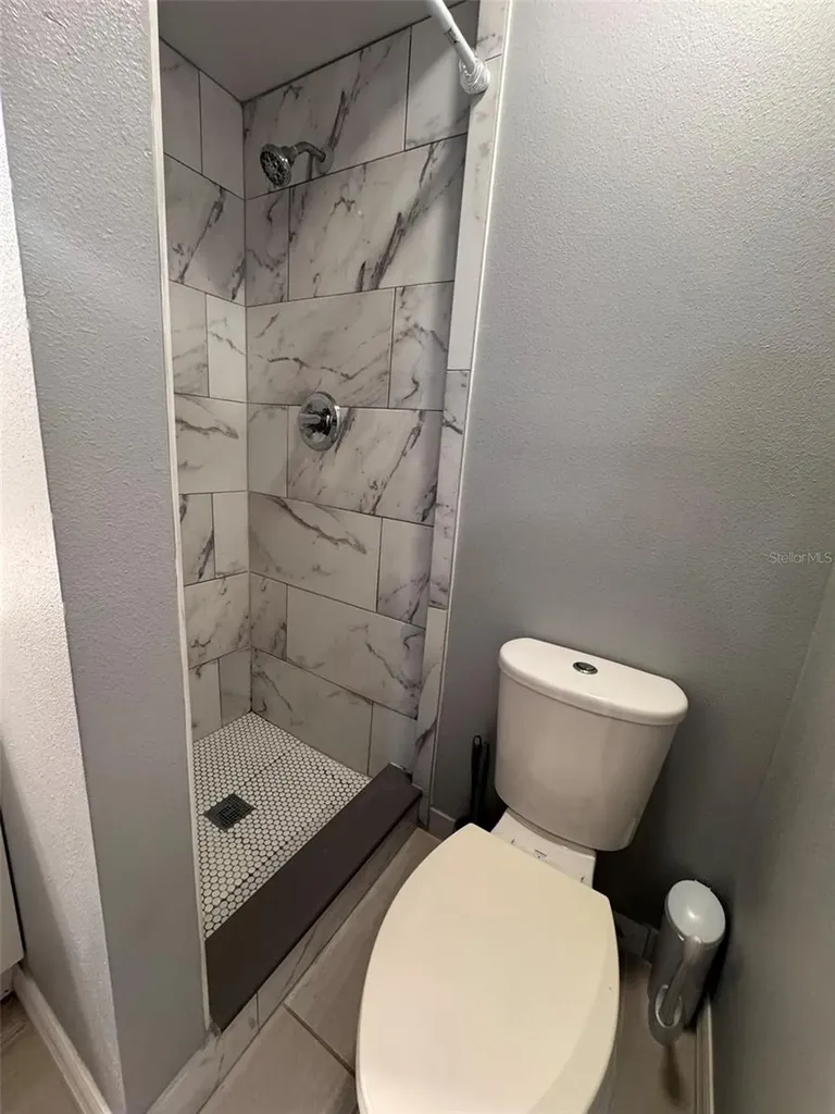 188 Fiesta Drive Kissimmee FL 34743