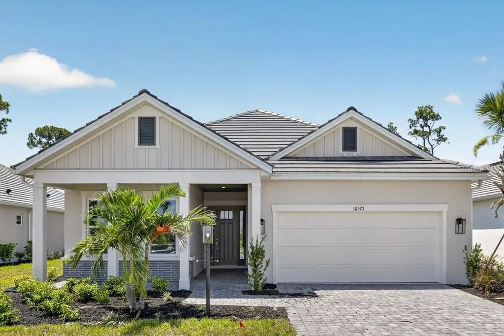10573 Eclipse Street Sarasota FL 34241