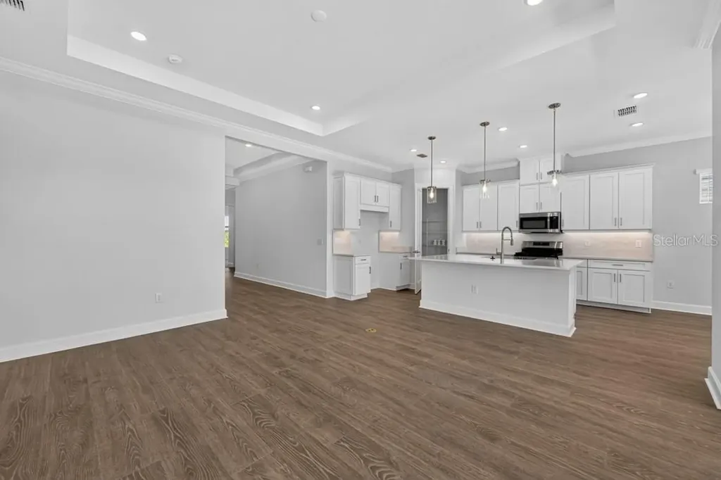 10573 Eclipse Street Sarasota FL 34241