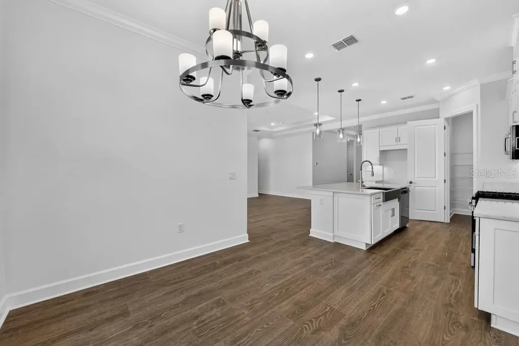 10573 Eclipse Street Sarasota FL 34241