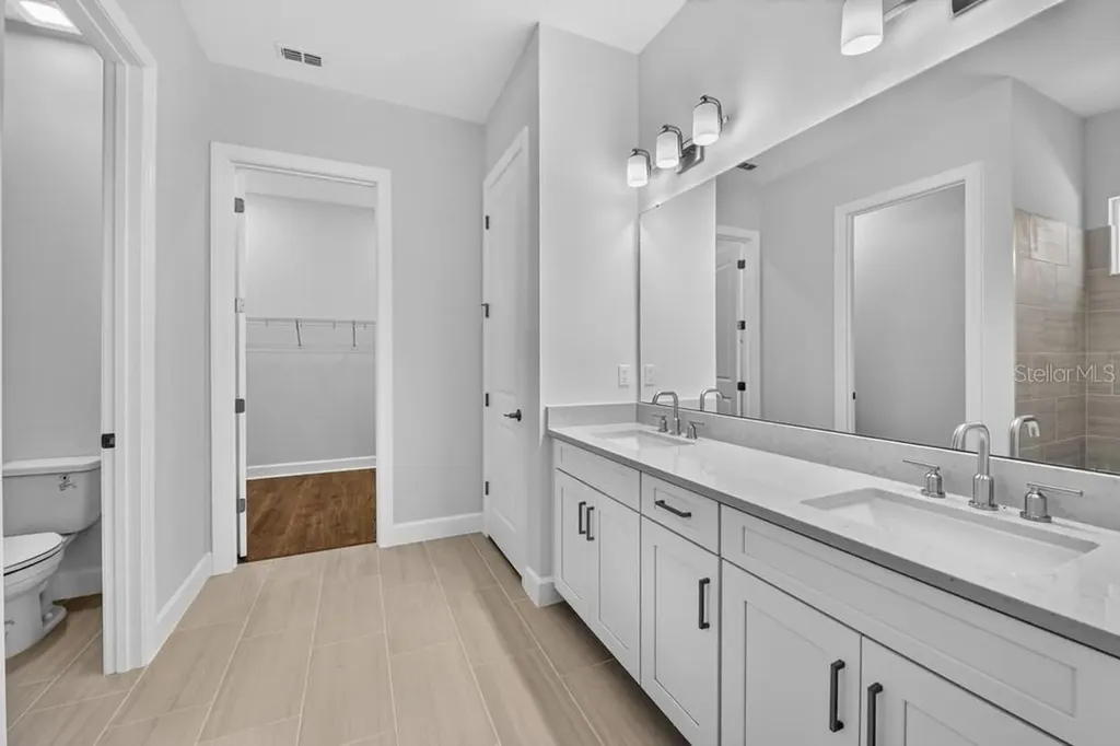 10573 Eclipse Street Sarasota FL 34241