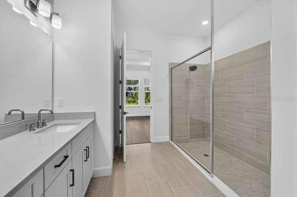 10573 Eclipse Street Sarasota FL 34241