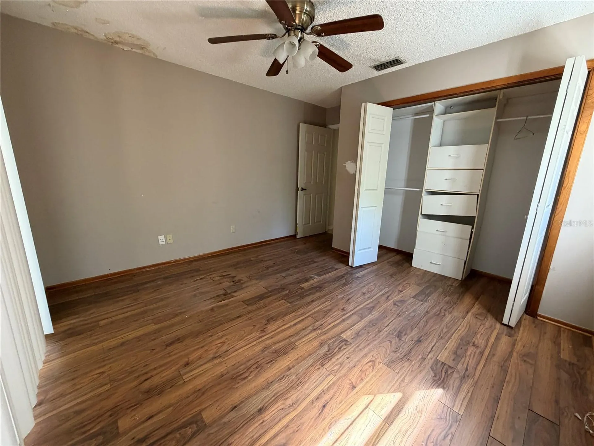 348 Hampshire Avenue Spring Hill FL 34606