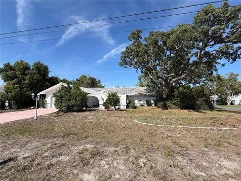 348 Hampshire Avenue Spring Hill FL 34606