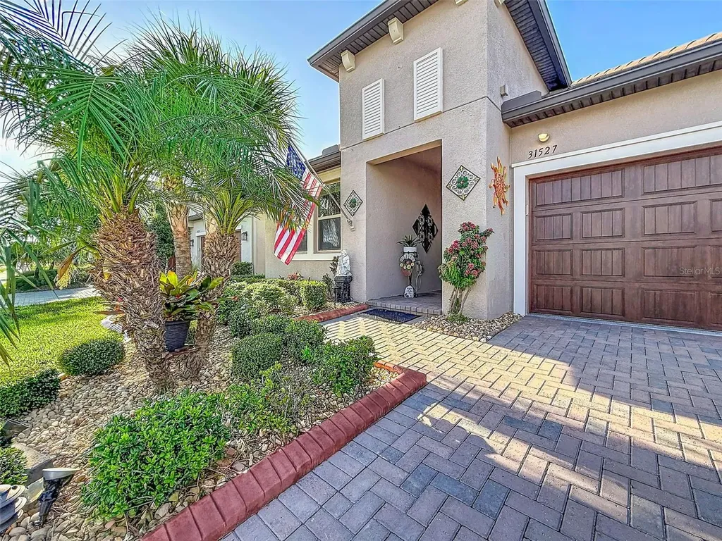 31527 Cannon Rush Drive San Antonio FL 33576