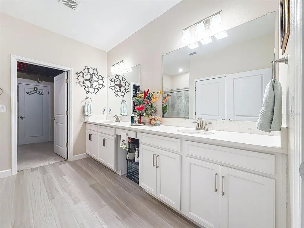 31527 Cannon Rush Drive San Antonio FL 33576