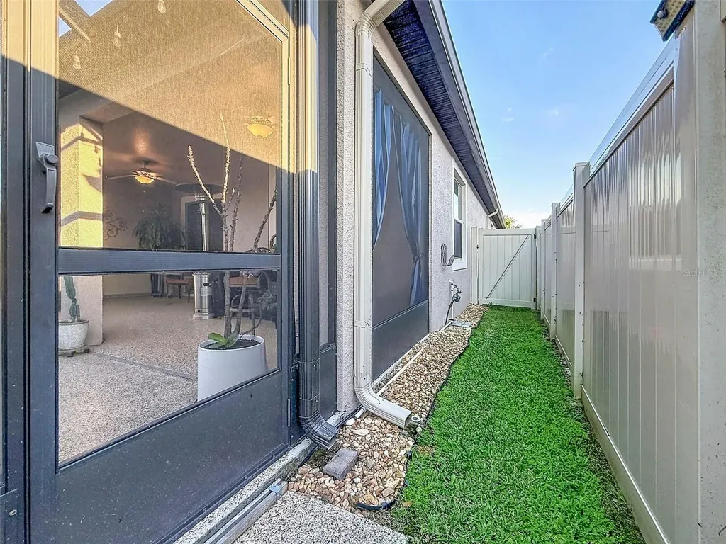 31527 Cannon Rush Drive San Antonio FL 33576