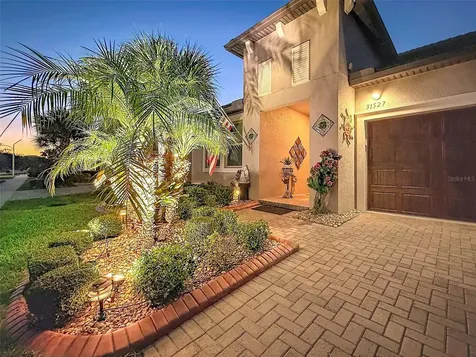 31527 Cannon Rush Drive San Antonio FL 33576