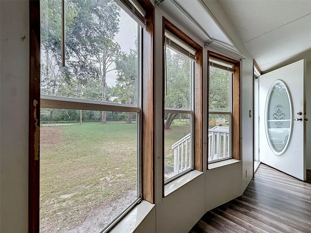 1819 Sinclair Hills Road Lutz FL 33549