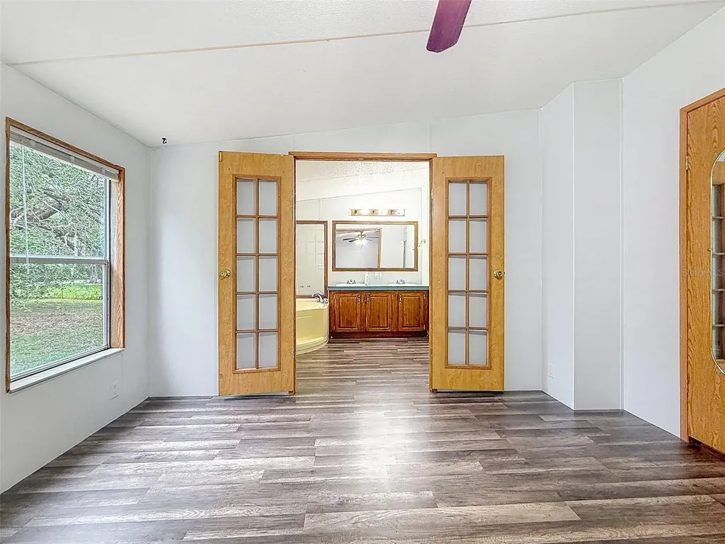 1819 Sinclair Hills Road Lutz FL 33549