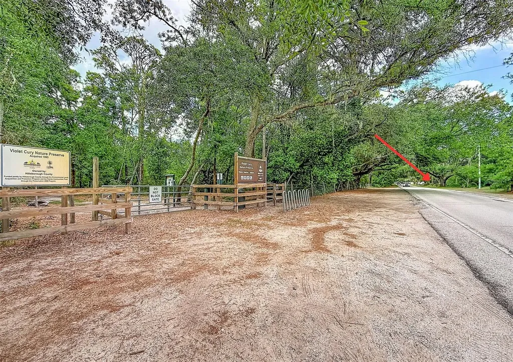 1819 Sinclair Hills Road Lutz FL 33549