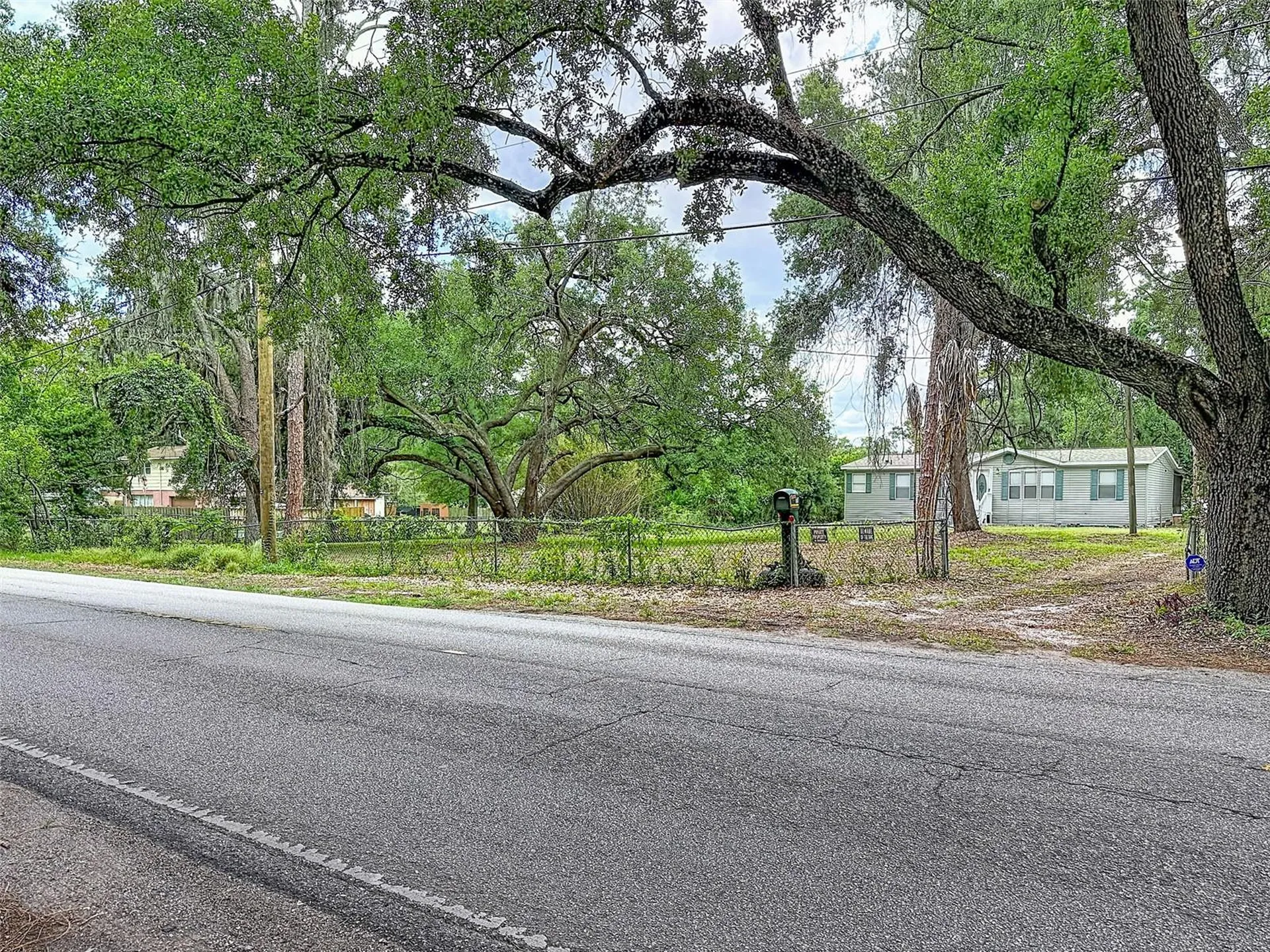 1819 Sinclair Hills Road Lutz FL 33549