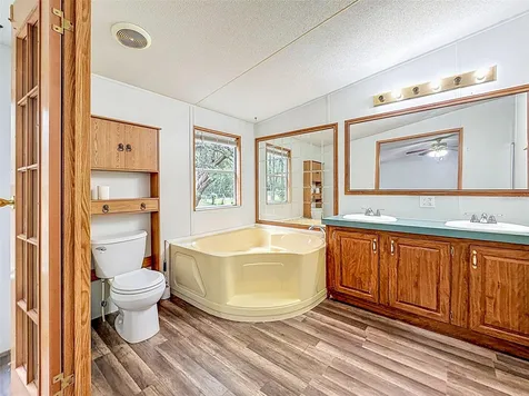 1819 Sinclair Hills Road Lutz FL 33549