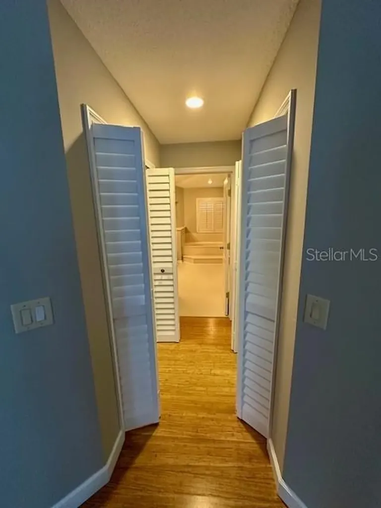 10274 Cove Lake Drive Orlando FL 32836