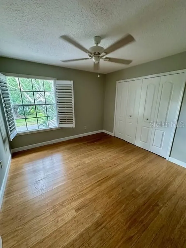 10274 Cove Lake Drive Orlando FL 32836