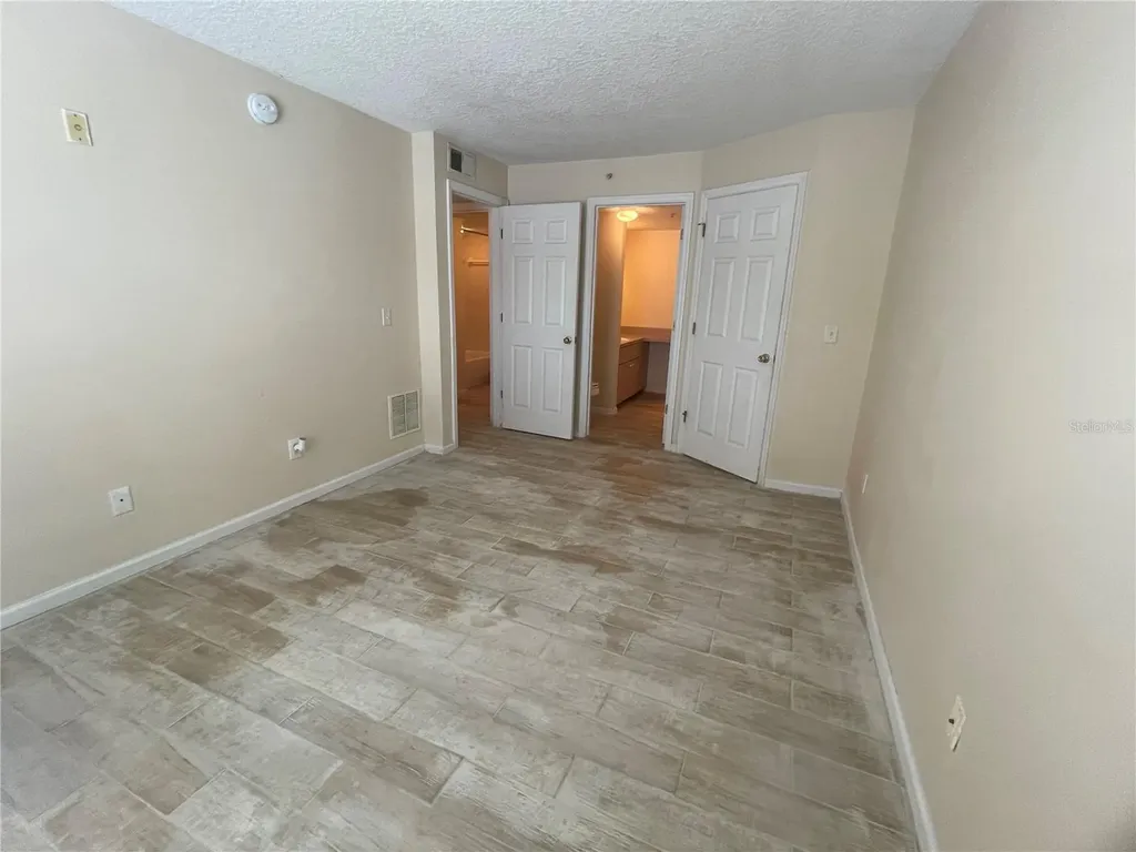 1122 S Pine Ridge Circle Sanford FL 32773