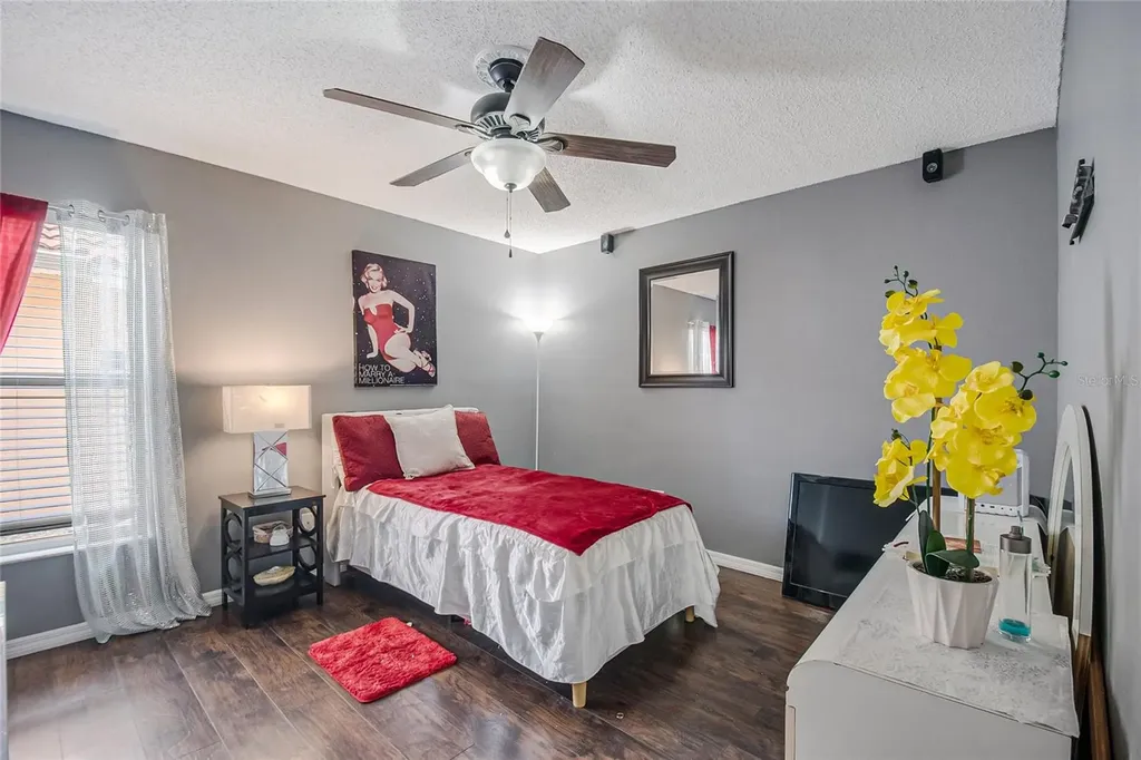 2320 Santa Ana Street Kissimmee FL 34743