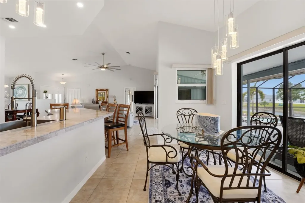 256 Mark Twain Lane Rotonda West FL 33947