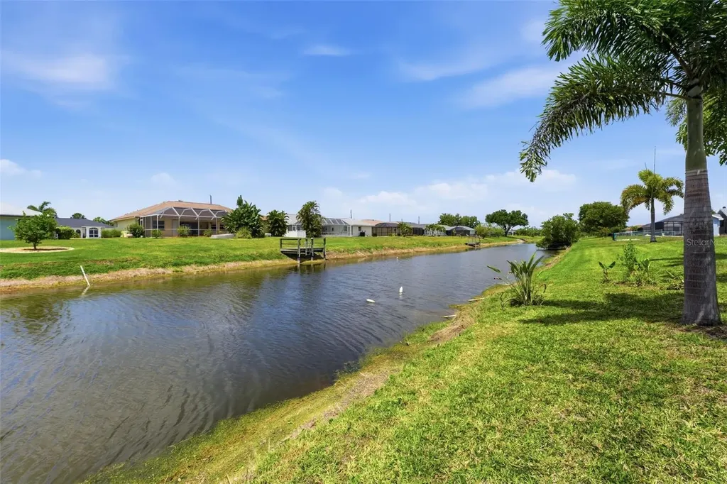 256 Mark Twain Lane Rotonda West FL 33947