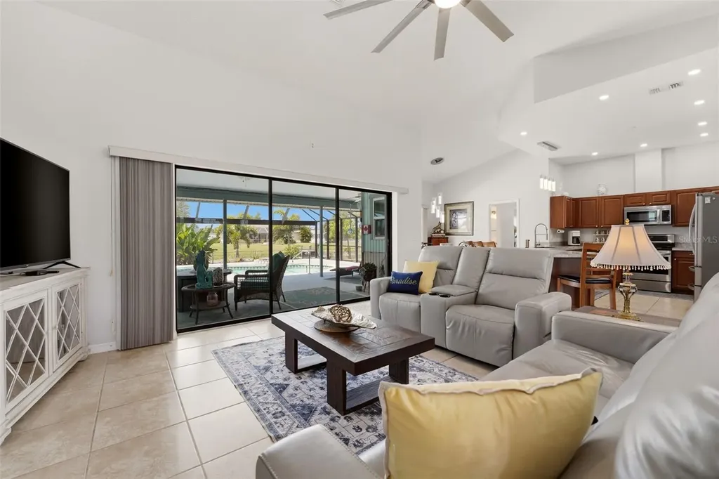 256 Mark Twain Lane Rotonda West FL 33947