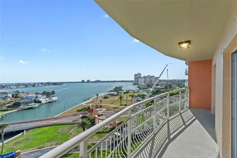 4900 Brittany Drive S St Petersburg FL 33715